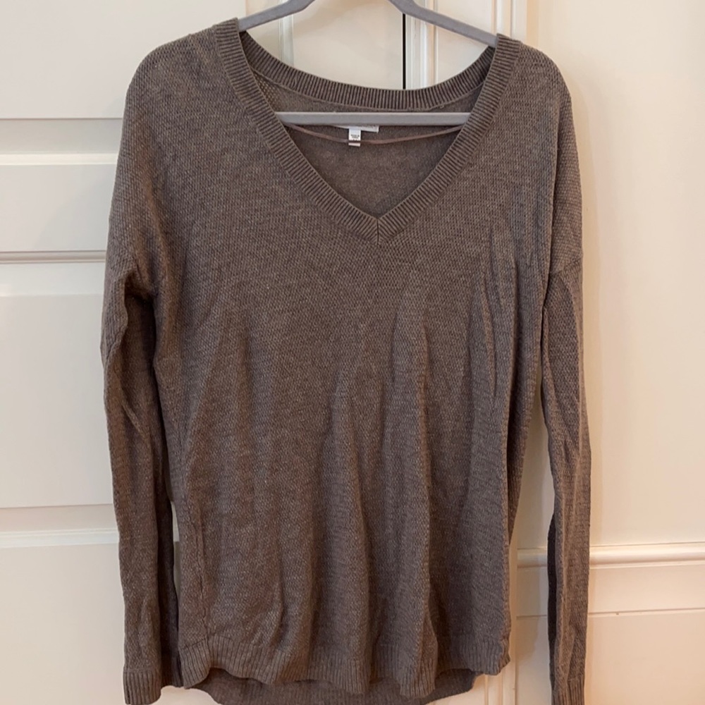 Grey v neck sweater